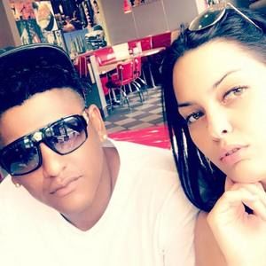 Meet your Posher, Claudia